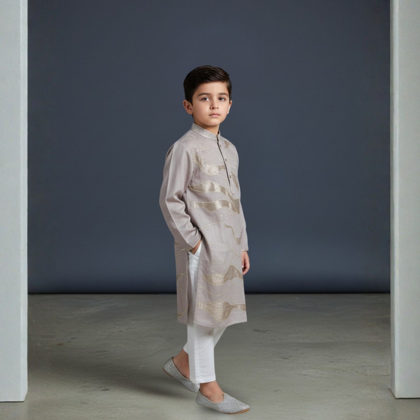 Aryan silver kurta