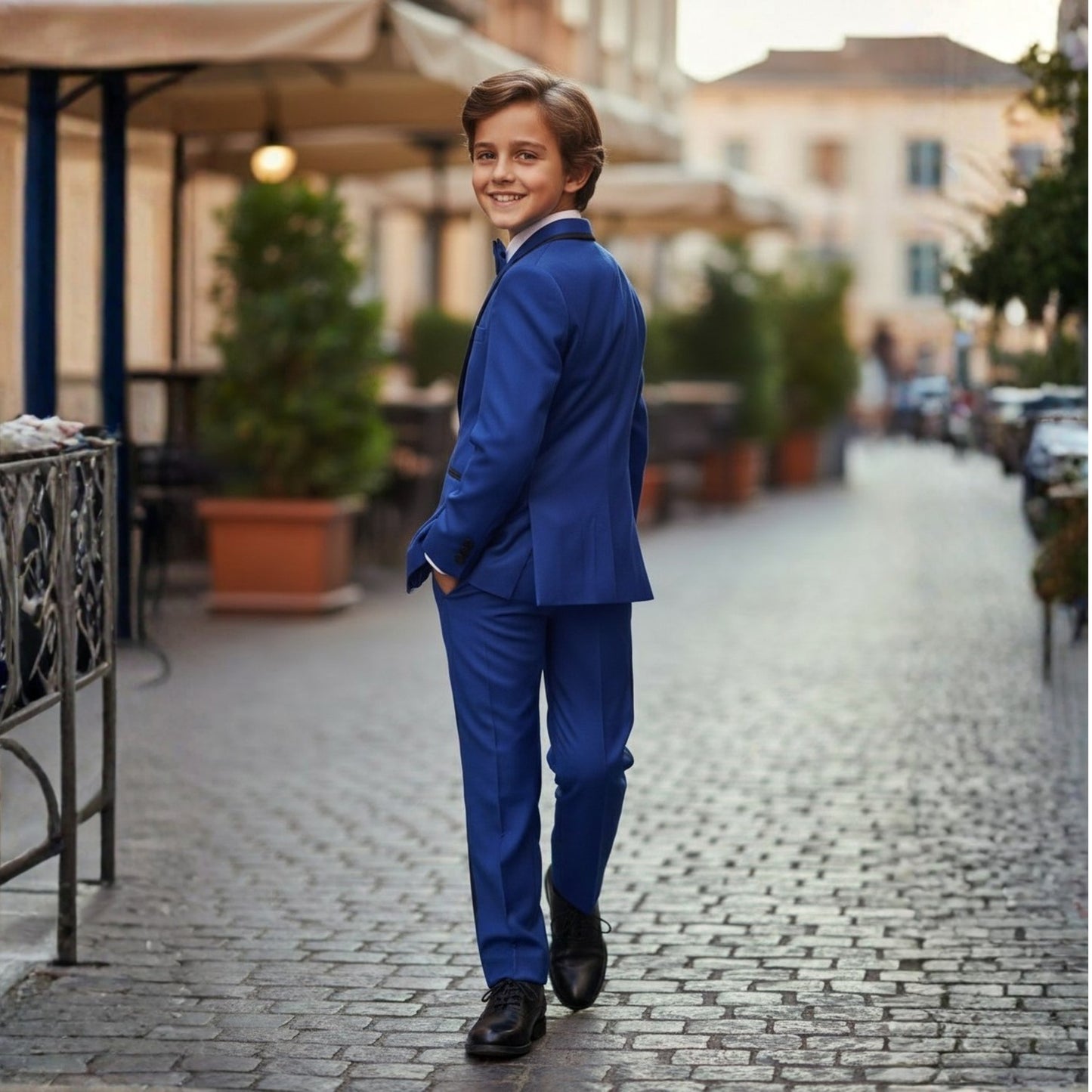 Royal Blue Tuxedo Suit